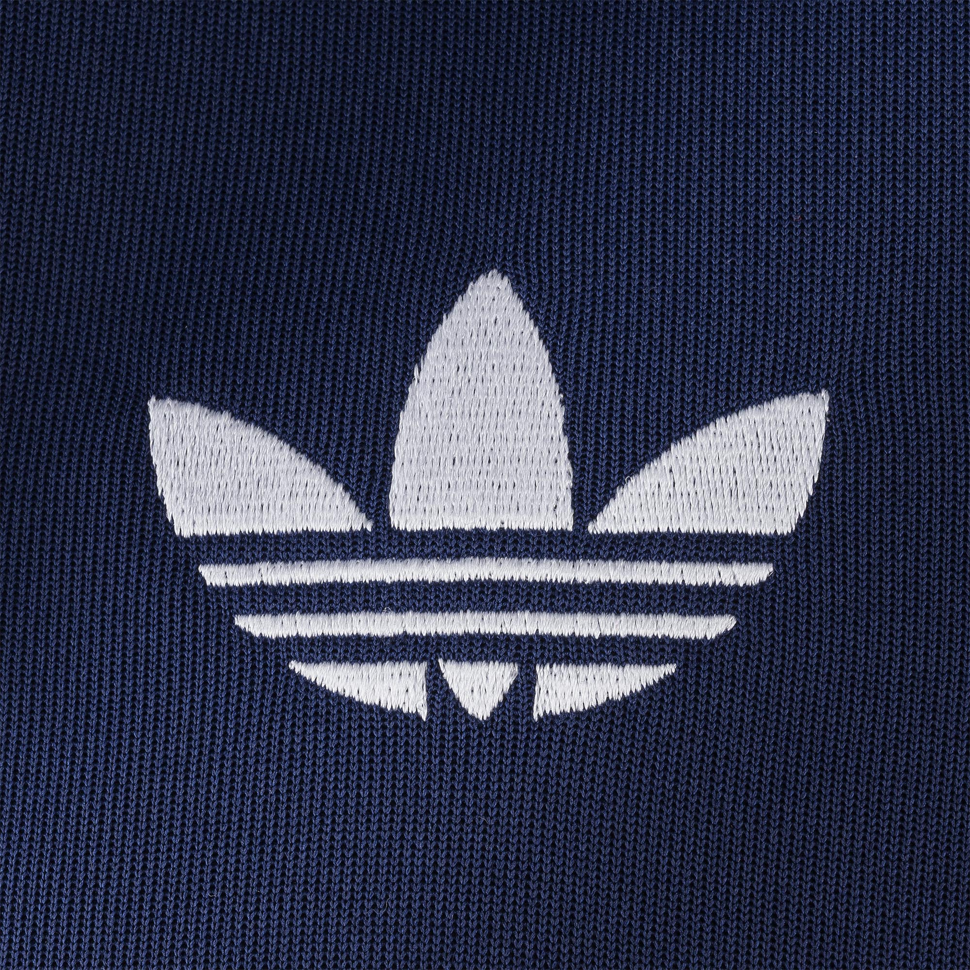 Trefoil-Logo