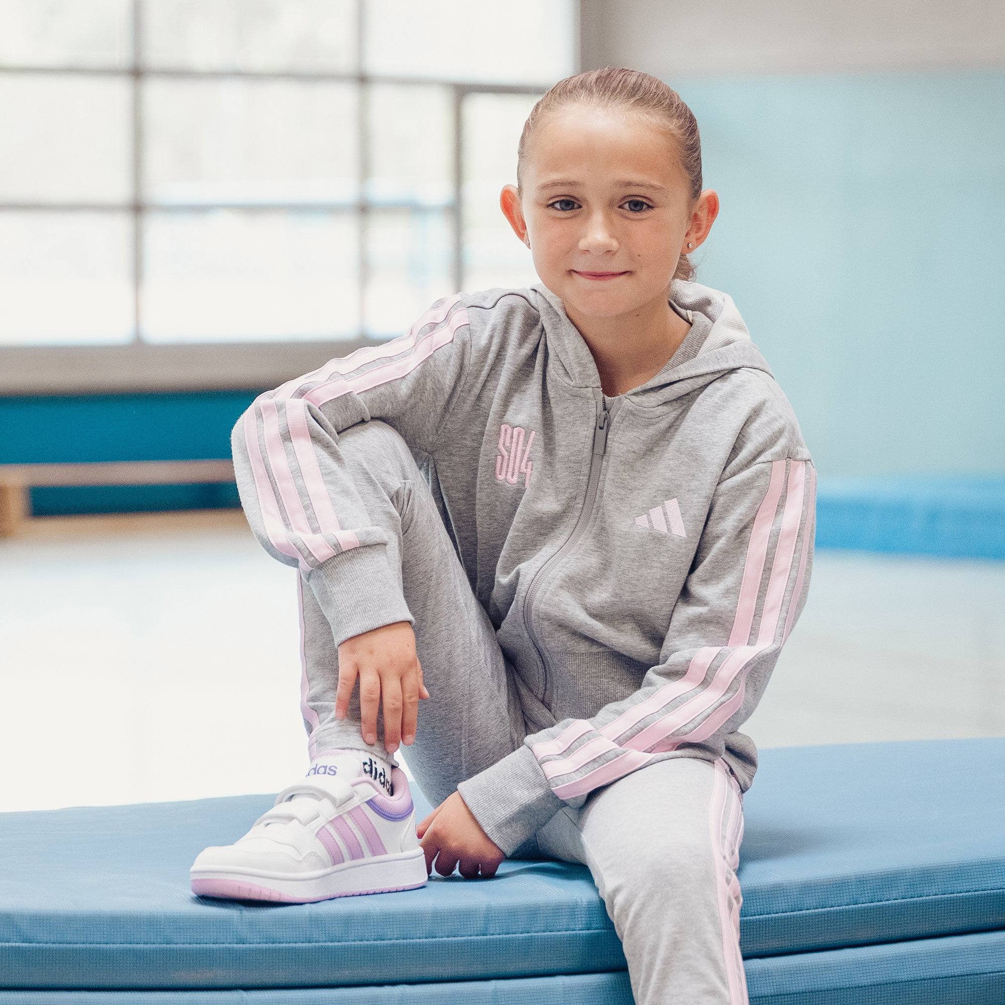Kapuzen-Jacke Model