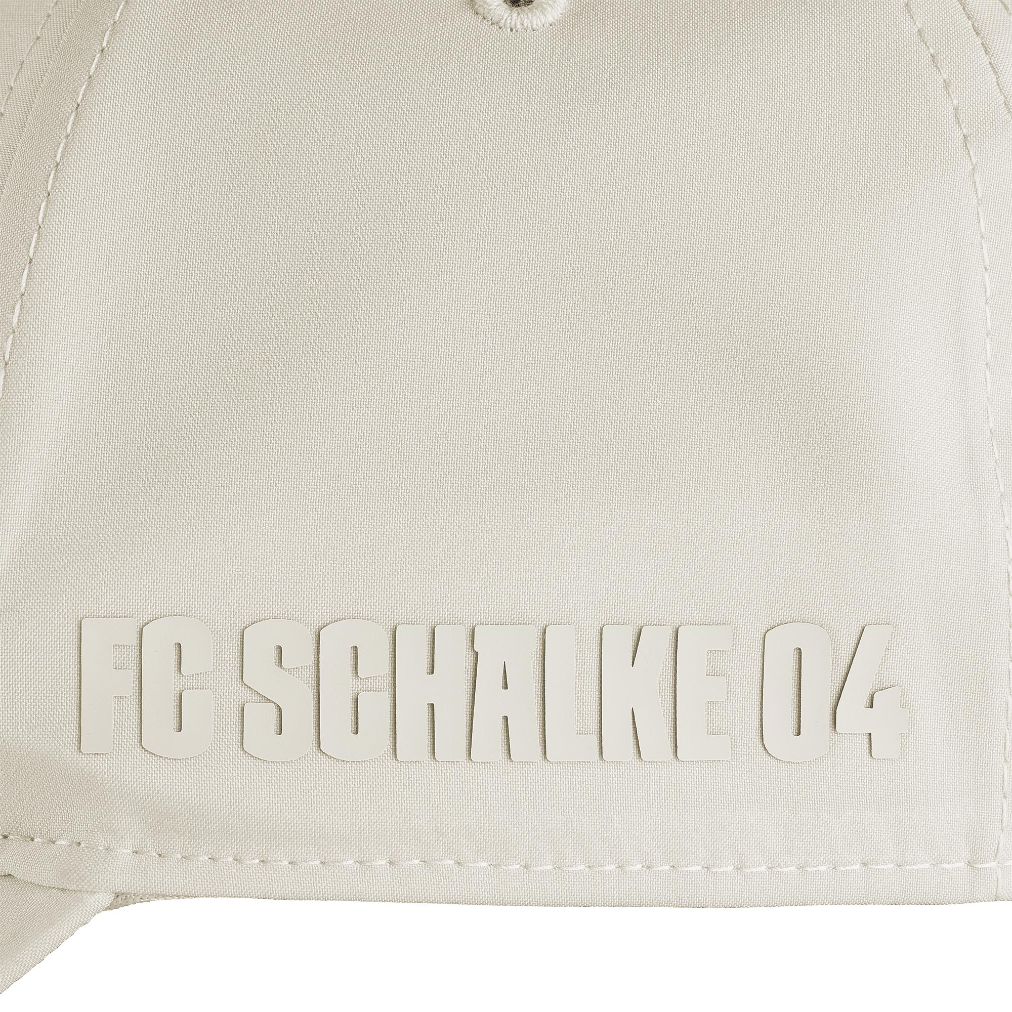 FC Schalke 04-Schriftzug 