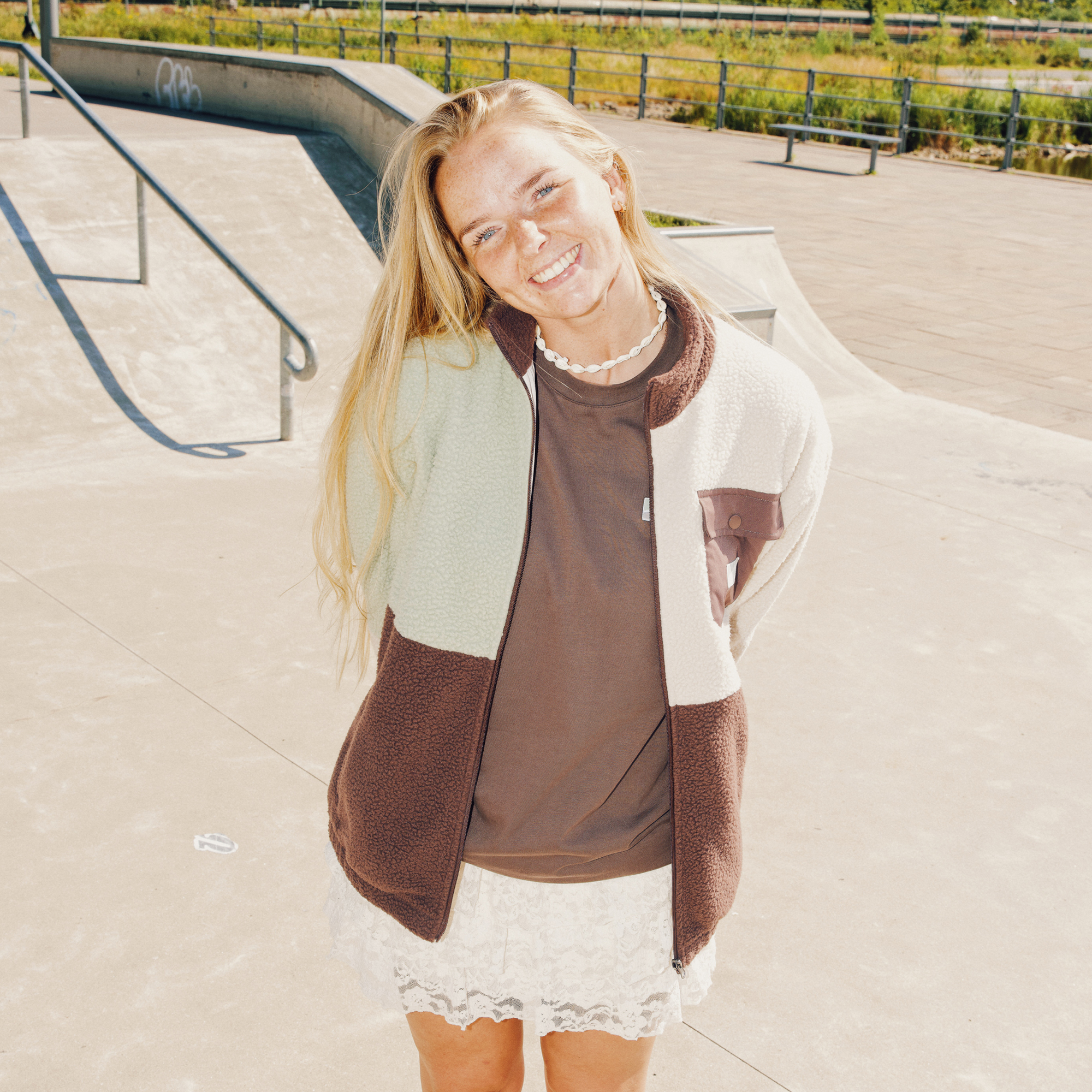 Model Lea