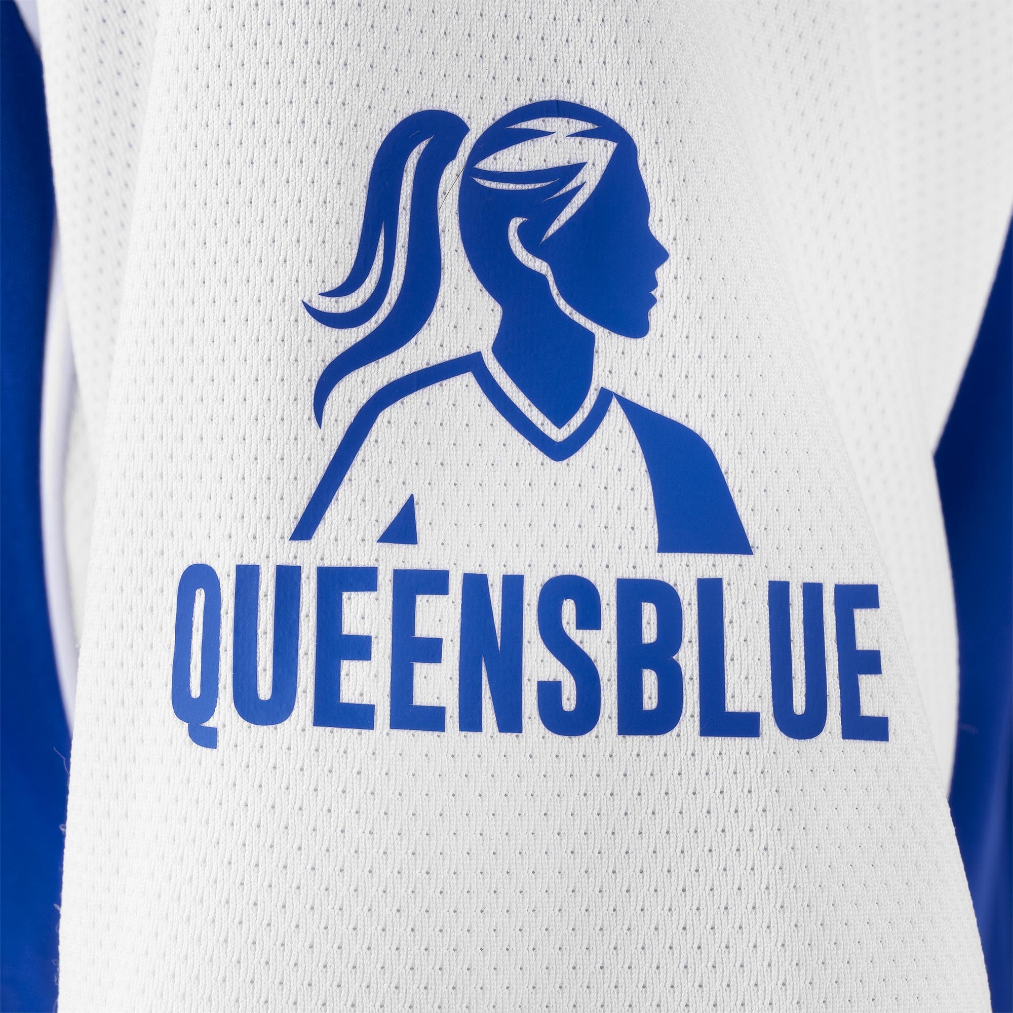 Fußball der Frauen QUEENSBLUE