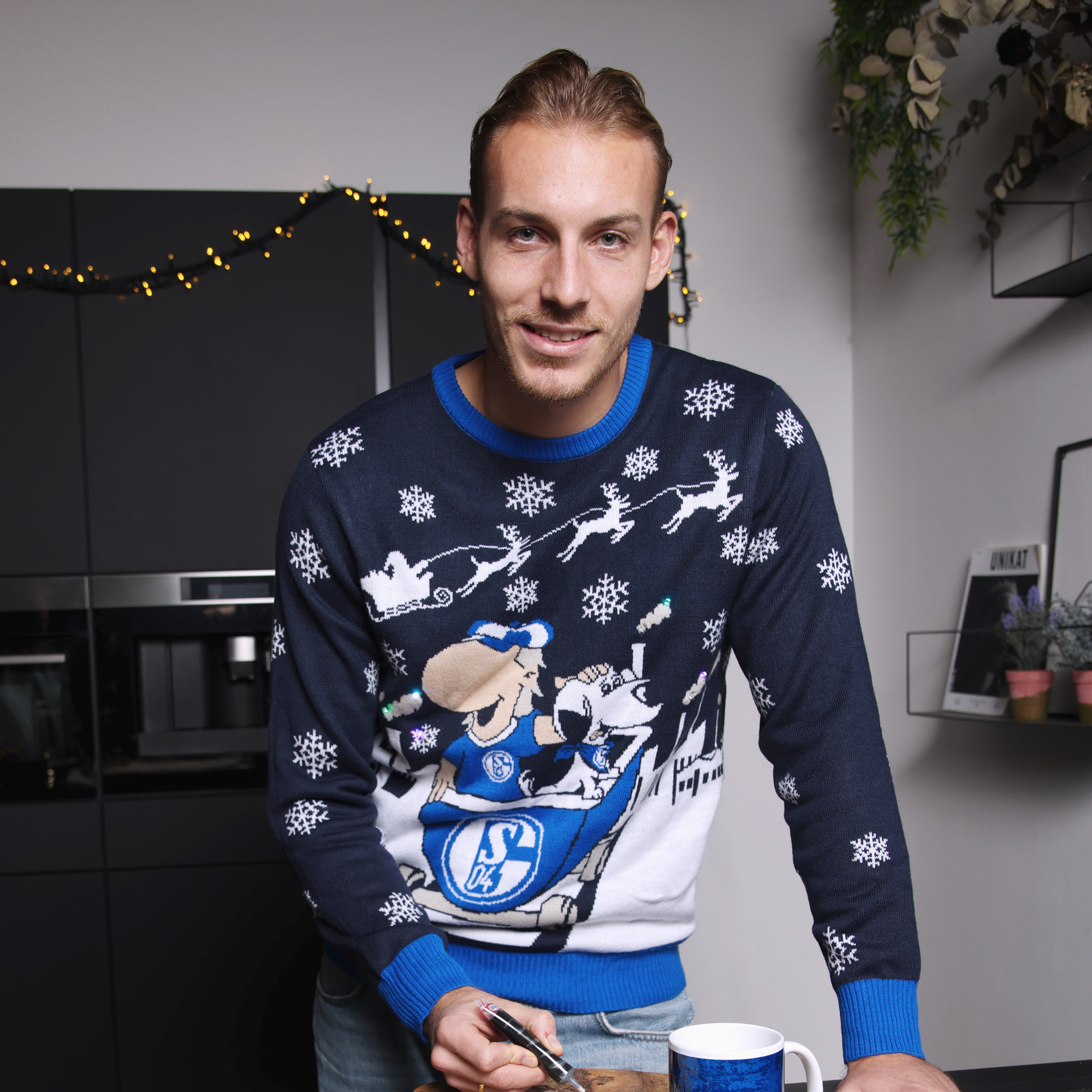 Weihnachtspullover Becker