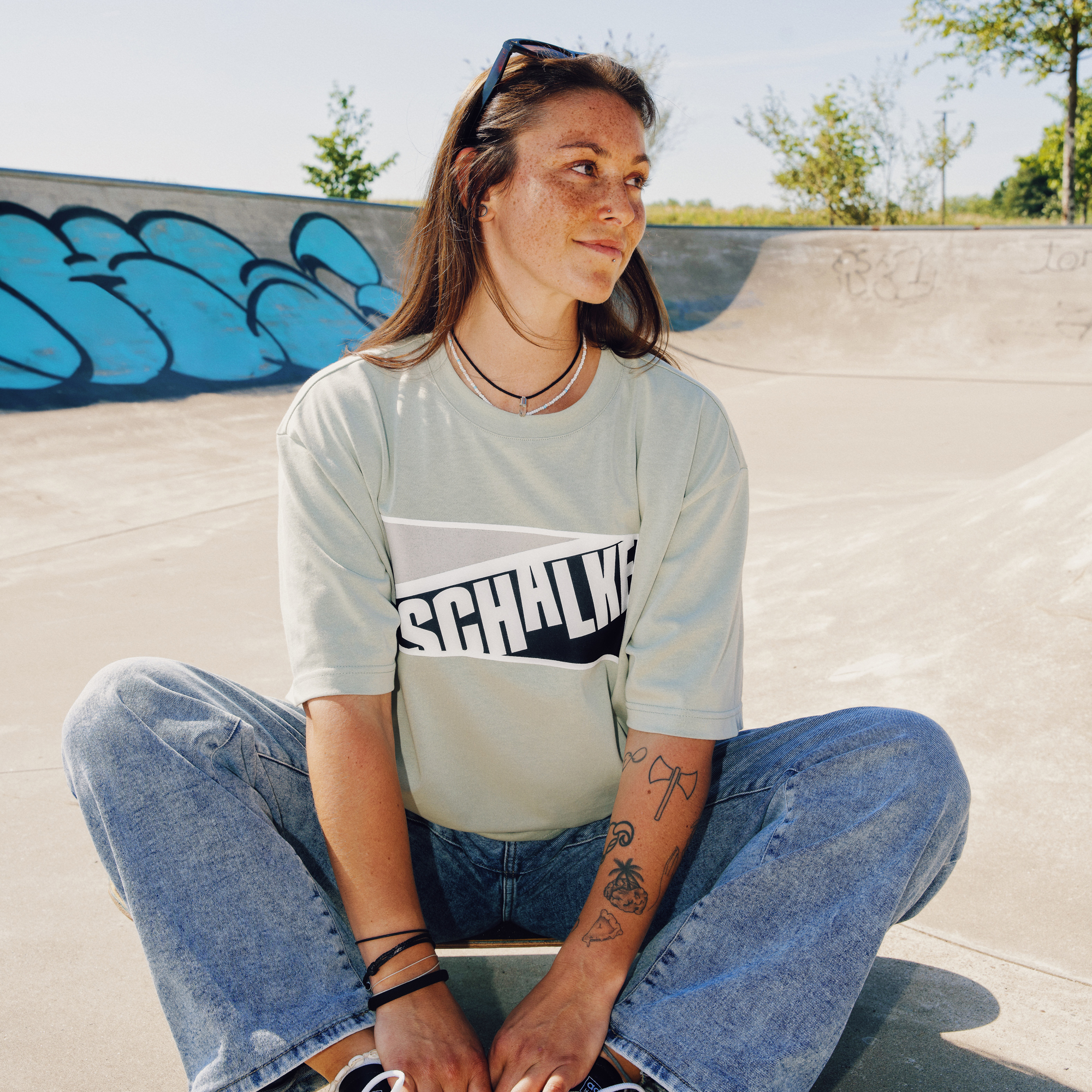 Model Laura