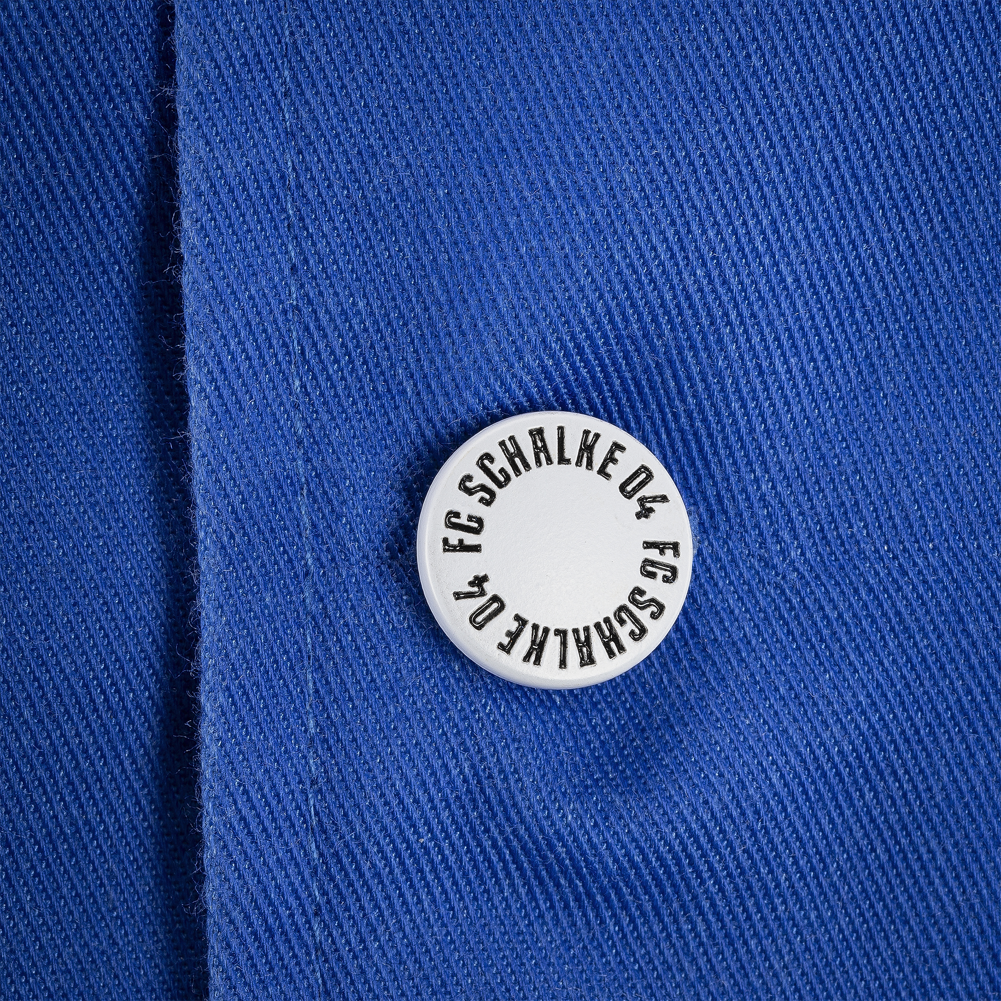 Hemdjacke blau und weiss Knopf